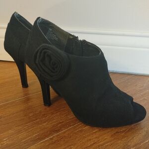 Worthington Women Shoes, black, size 6